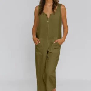 Salopette en lin lavé « Ema » Olive Verte #colour_olive-verte